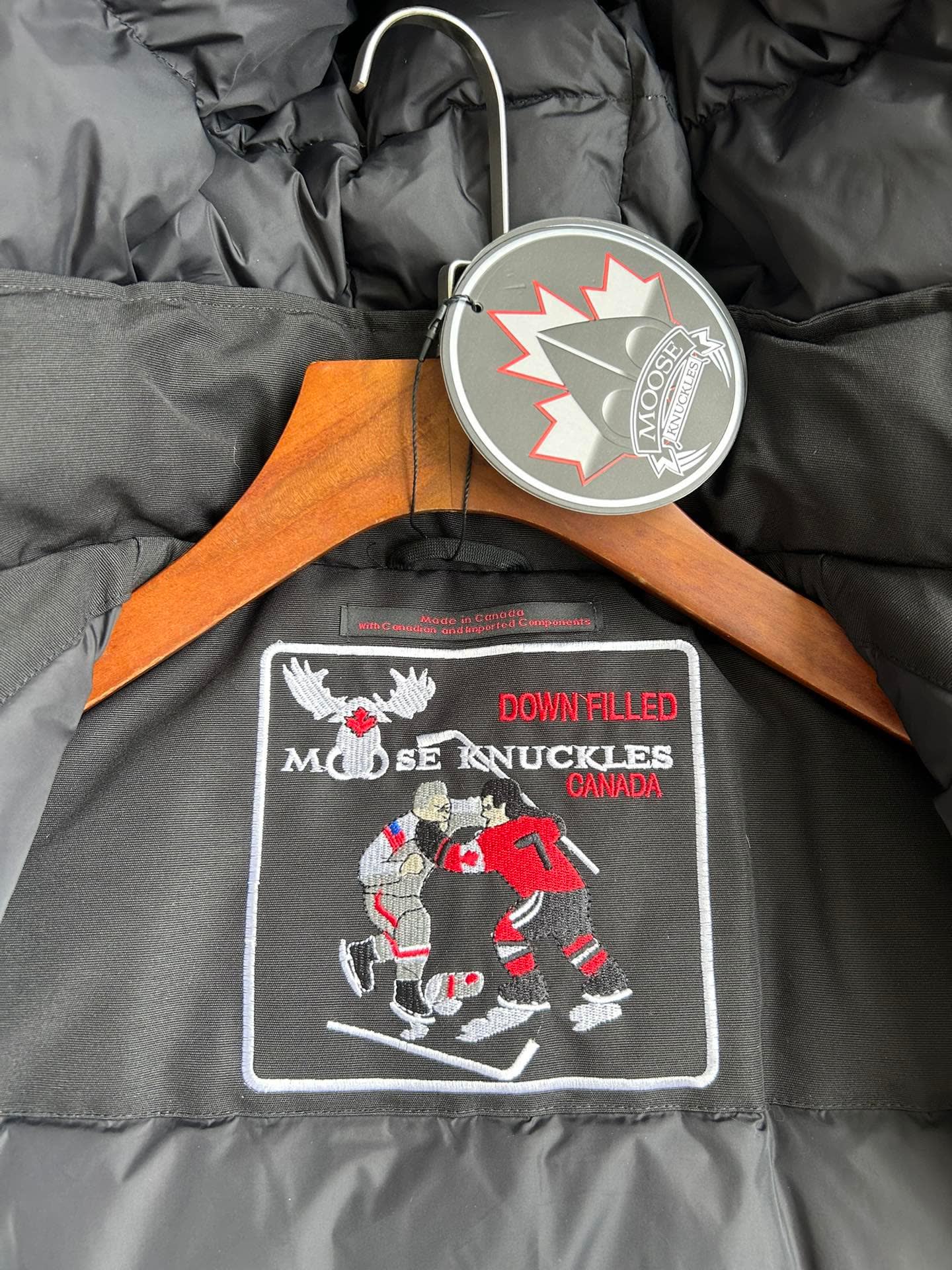 Moose Knuckles Stirling Parka J01 Moose Knuckles Stirling Parka J01